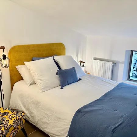 Chez Fine לינה וארוחת בוקר סן-קונטן-לה-פוטרי